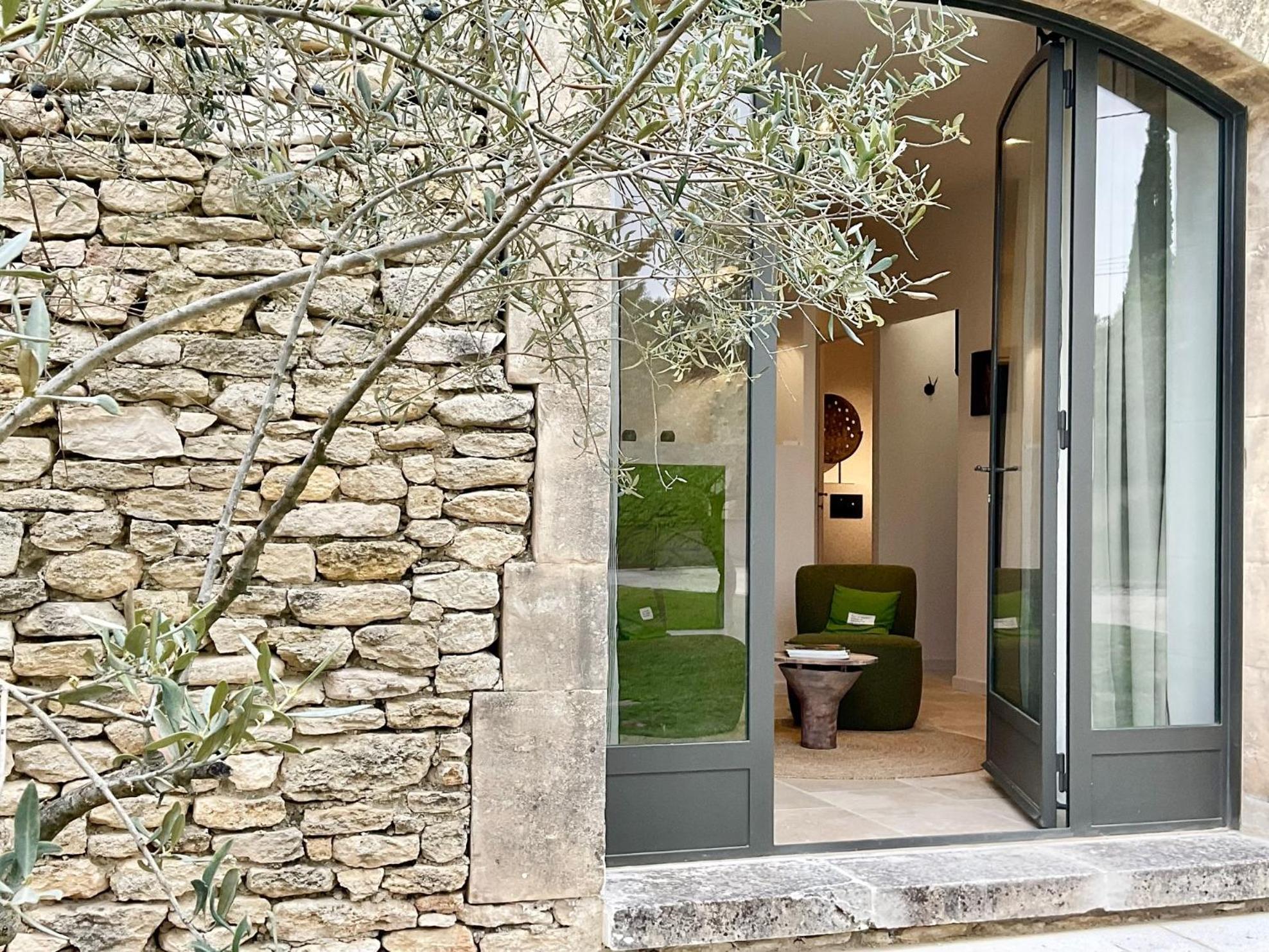 Provence Km28 Bed & Breakfast Горд Екстериор снимка